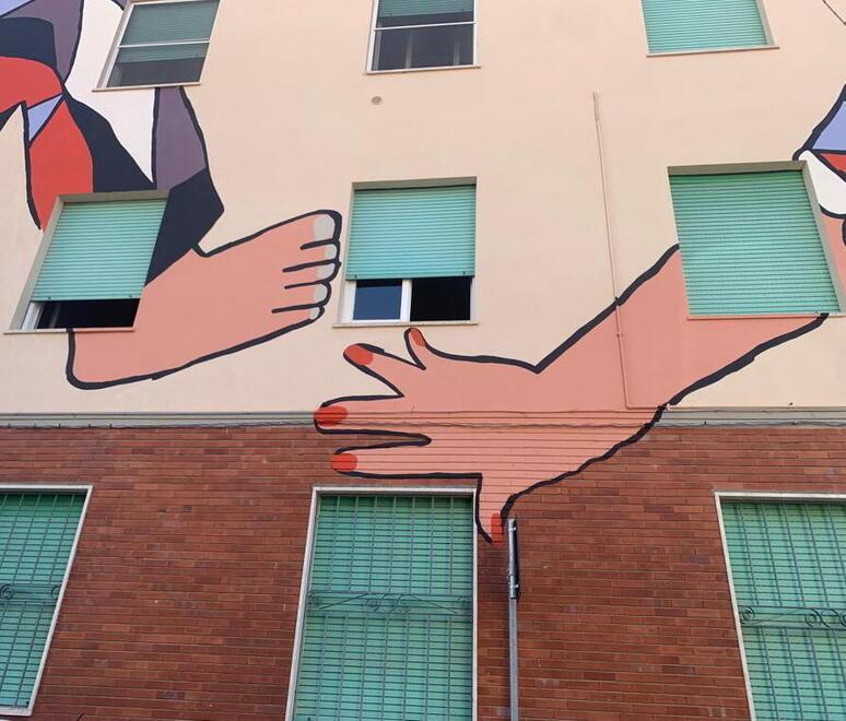 “Saltimbanchi”, il murale l’arte incontra la disabilità Al centro Oami: inaugurazione e spettacoli, poesia. P
