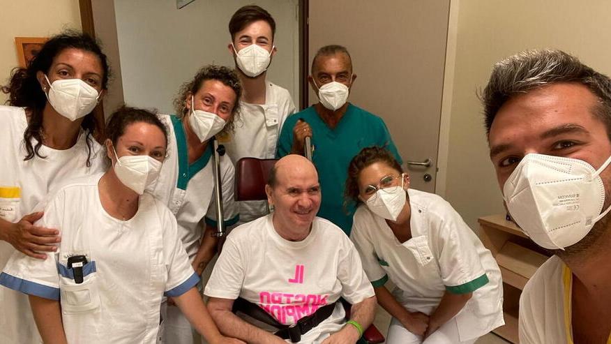 La rinascita di Paolo, il coma dopo l'incidente: ora si è svegliato e torna a casa