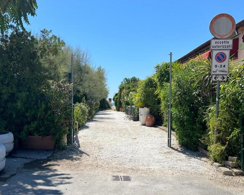 Forte, spiaggia chiusa per vandalismi e malamovida: ecco l’ordinanza "salva" Capannina 