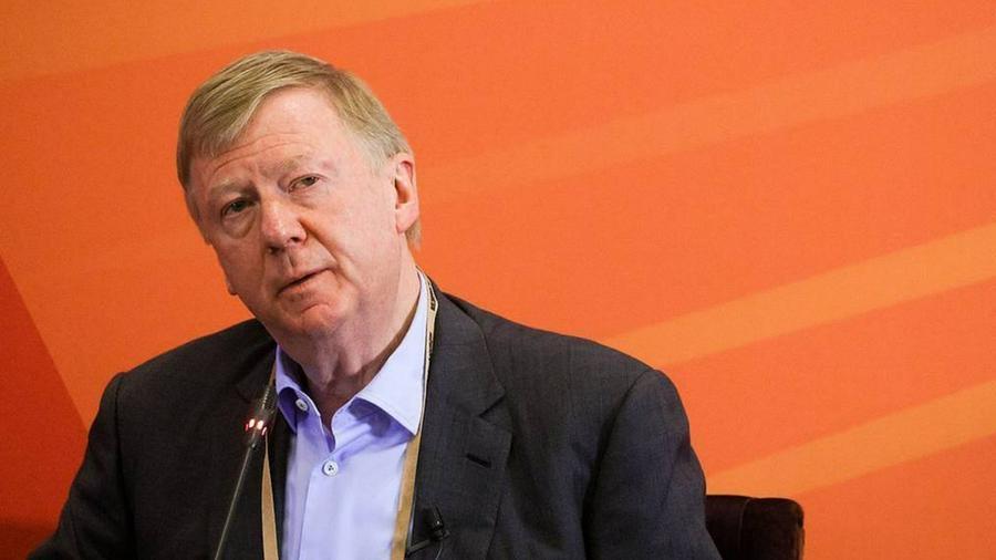 Malore in Sardegna per Chubais, ex fedelissimo di Putin