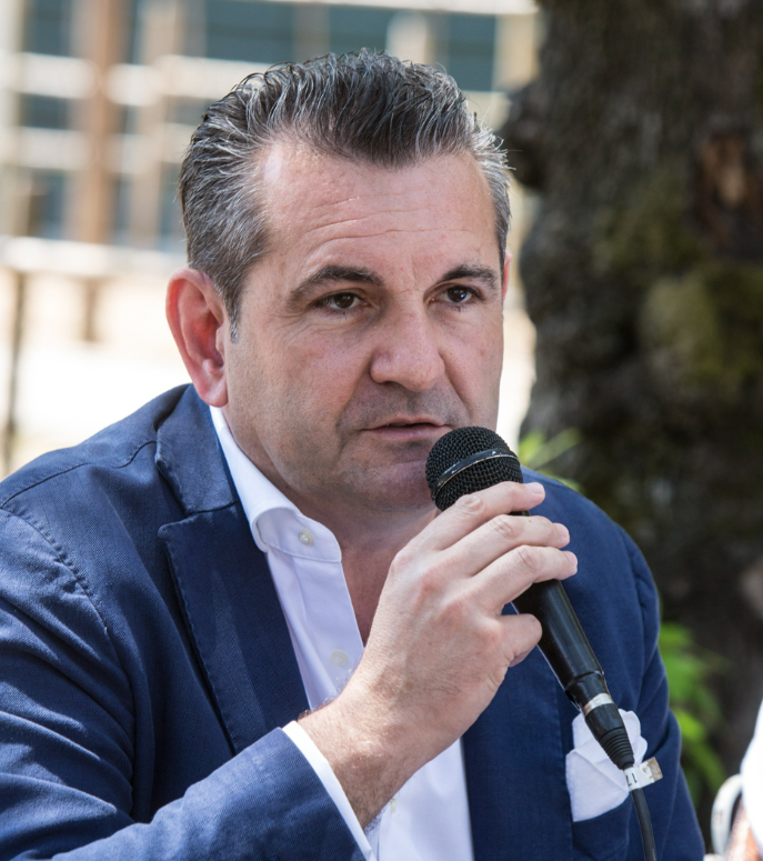Elezioni, Simoni (FdI) assicura: «Non vado a Roma, scelgo Pietrasanta» 