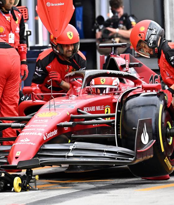 Il pit stop della Ferrari al Gp d'Ungheria