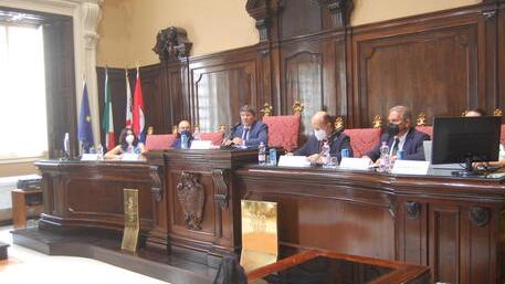 L’università presenta i nuovi corsi al Poetto