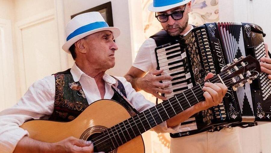 Lido Spina, Gennarelli dal vivo al Bagno Marrakech