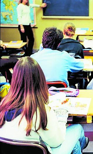 Scuola, caccia agli insegnanti: a Reggio 992 cattedre vacanti