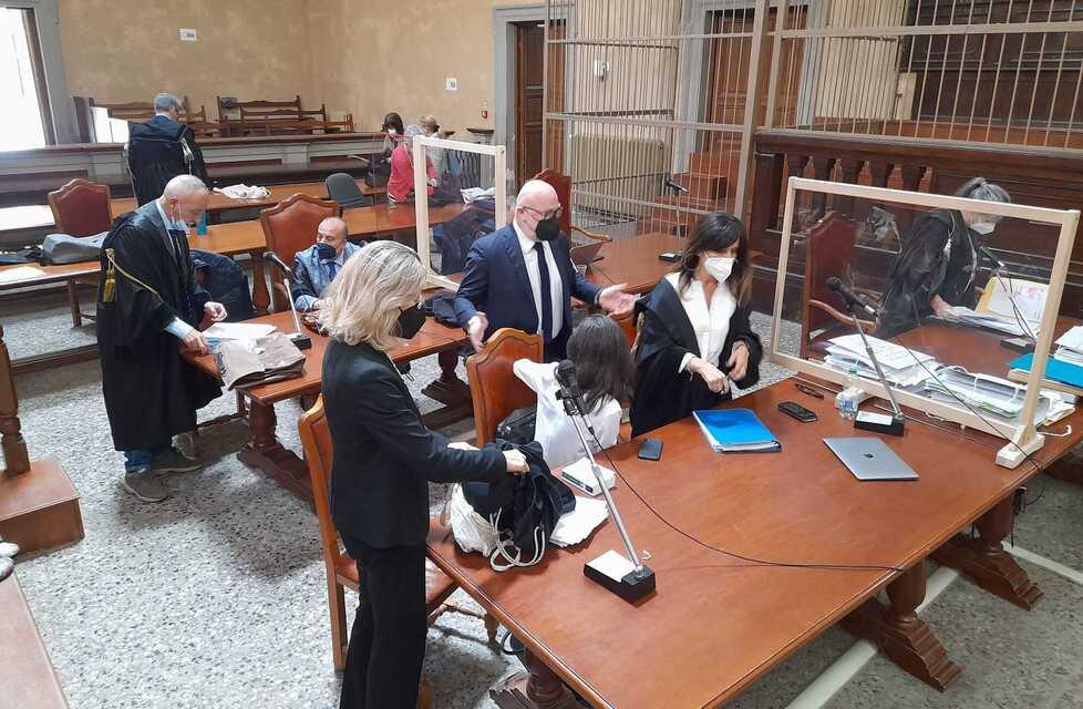 Processo alluvione, Nogarin si difende attaccando: «Cortocircuito comunicativo»
