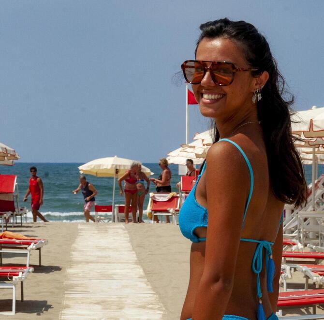 Viareggio, ira dei balneari contro accuse e falsità. «Le nostre spiagge rispettano le leggi» 