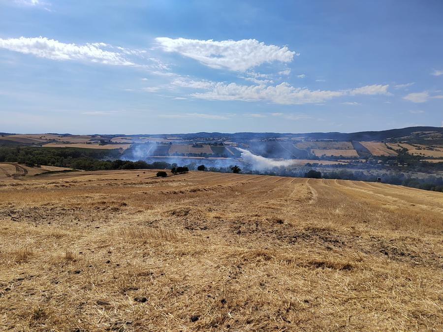 
	L'incendio che sta interessando l'area di Manciano e Saturnia&nbsp;

