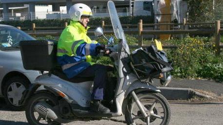Poste, decine di assunzioni per i portalettere in Lucchesia