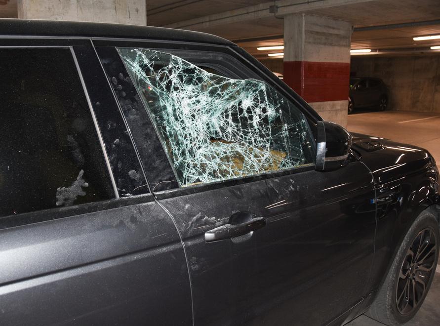 Sos vandalismi: raid tra le auto in pieno centro a Grosseto