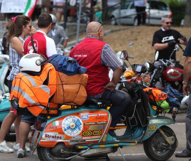 Stasera la regina è la porchetta aspettando moto e scooter