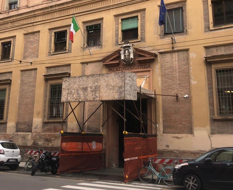 Modena Ruba una bici ma si scusa: «Volevo andare al Sert» 