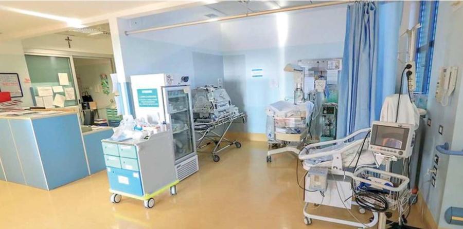 
	&laquo;Stai tranquil la, rilassati, va tutto bene&raquo;. Cos&igrave; il medico si approcciava alle donne per poi strusciarsi sui loro corpi

