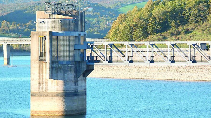 Siccità, la Regione Toscana finanzia lo studio per costruire un invaso in Val d’Orcia
