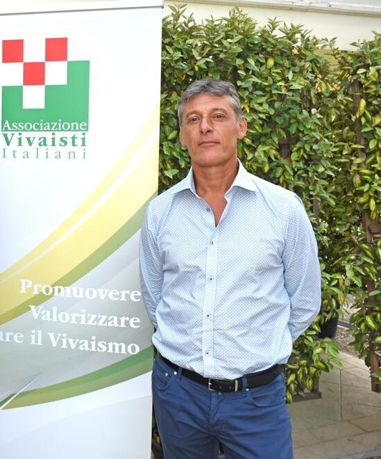 Sono 1300 le piante di diverse qualità accolte nella tenuta di Massimo Carlotti