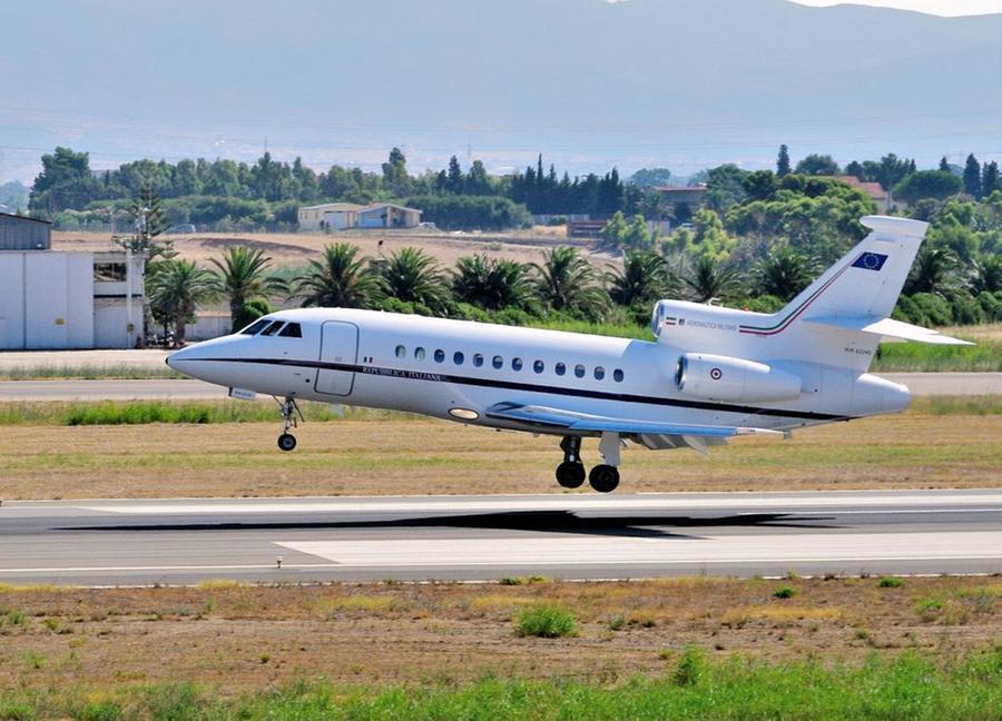 .
Il Falcon dell'Aeronautica usato per il volo d'urgenza