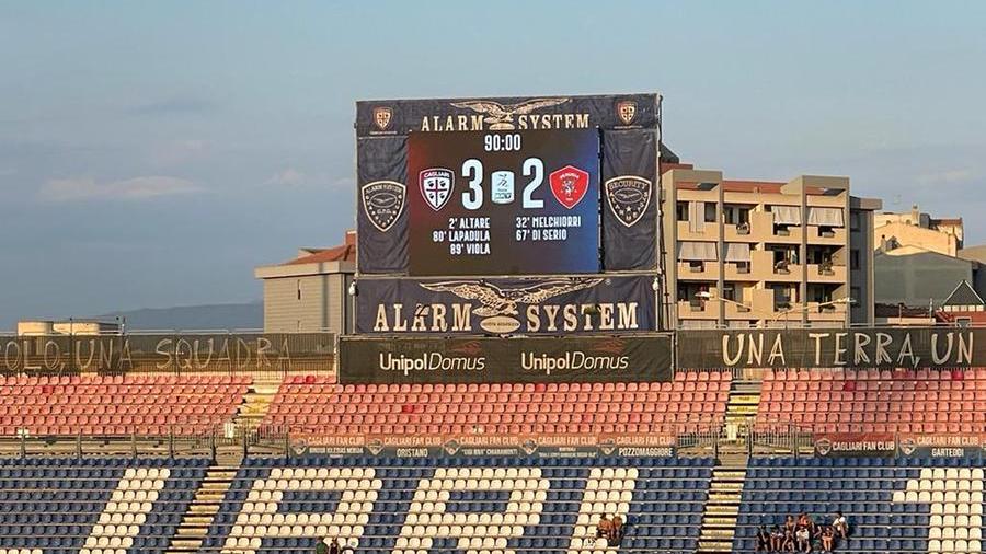 Il Cagliari soffre ma alla fine batte il Perugia 3-2