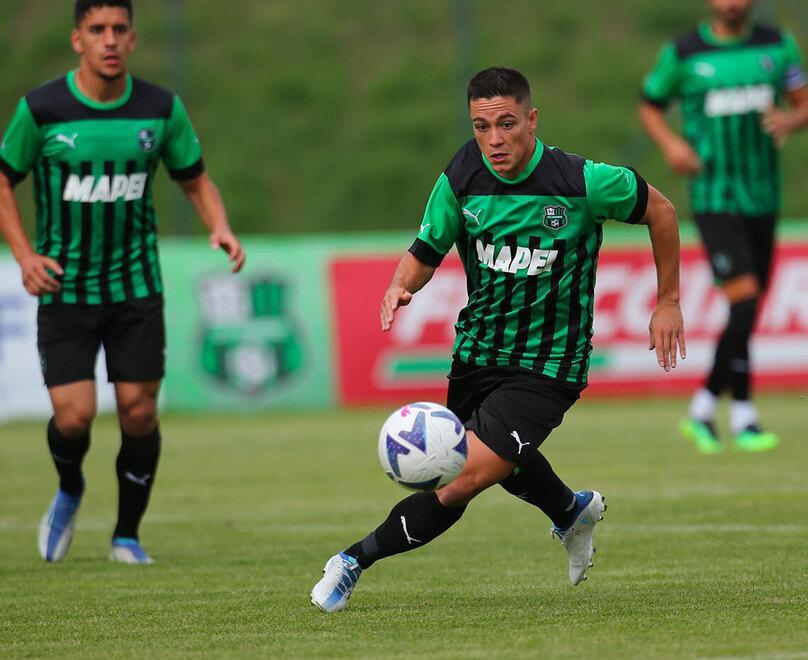 Sassuolo Raspadori, trattano i big: da ieri è più vicino al Napoli 