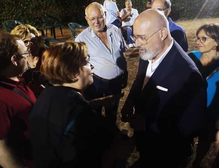 Il monito di Bonaccini alla Toscana: «Piombino faccia come Ravenna. I rigassificatori servono all’Italia» 