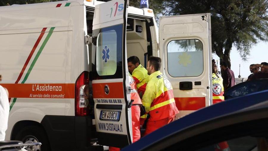 Un'ambulanza della Svs di via San Giovanni (foto d'archivio)