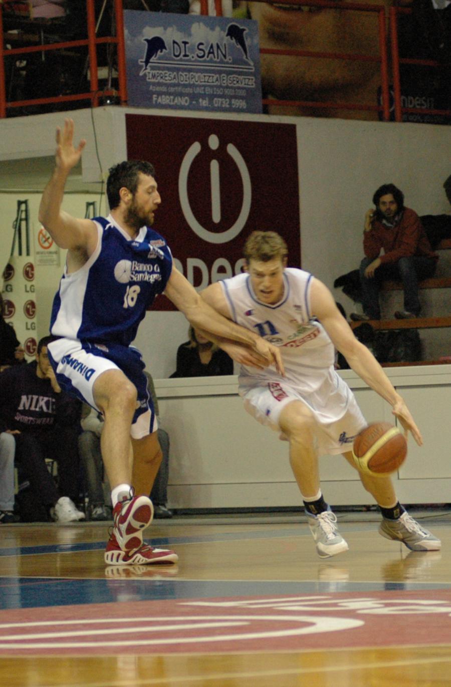 Manuel Vanuzzo difende su Mottram