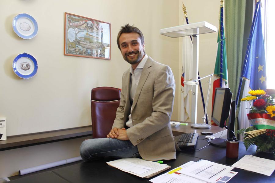 
	Lorenzo Falchi

