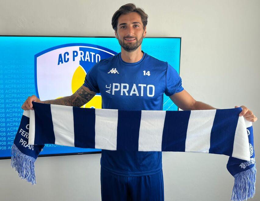 Squadra decimata dalla febbre Stop al test, continua il mercato 