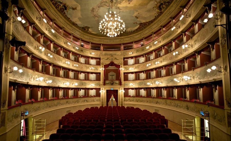 L’Asioli sfodera diciotto titoli per la nuova stagione teatrale