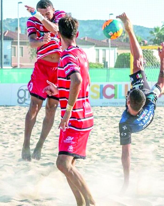 Beach soccer, Farmaè Viareggio si ferma a un passo dal Paradiso: lo scudetto è del Pisa 