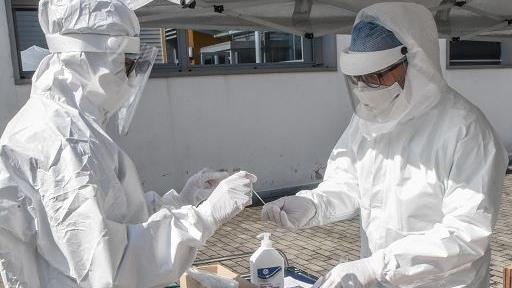 Covid in Sardegna: nuova frenata nella diffusione del virus, ma ci sono altre 5 vittime