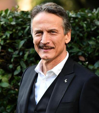 Cesare Bocci: «Vi racconto Battisti, ma il mio idolo resta De Gregori»