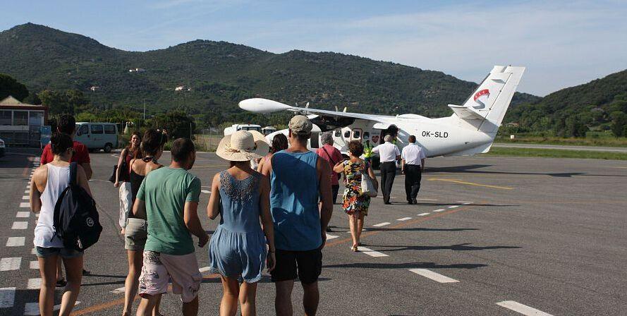 Elba: la continuità aerea non viene rinnovata, i sindaci chiedono la proroga
