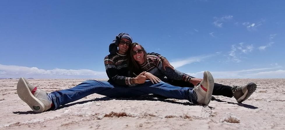 Attraversare tutta l’America per un «sì»: Letizia e Loris divisi tra amore e progetti umanitari