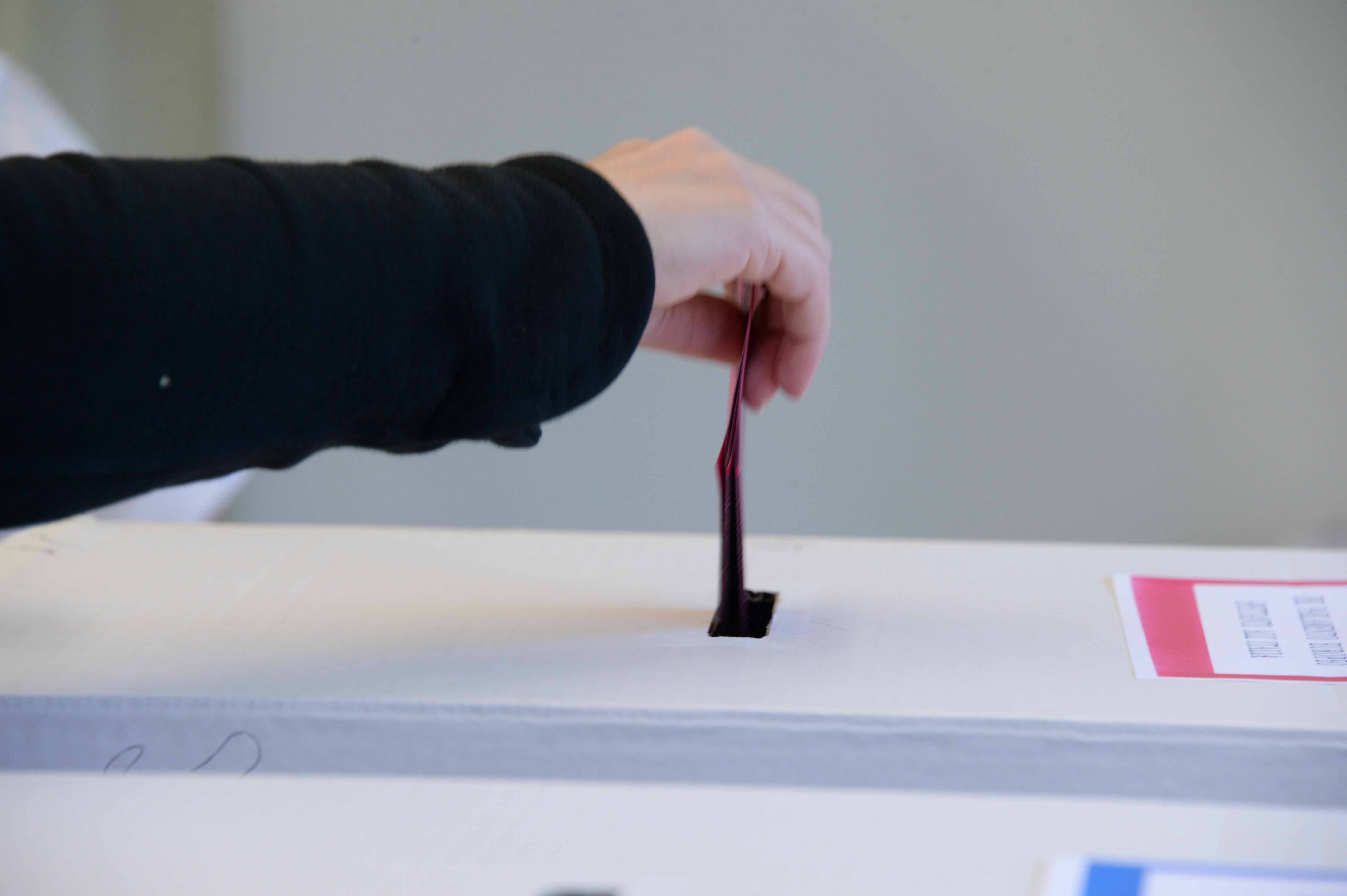 Elezioni, il Pd rischia in Toscana: ecco perché la destra può fare il colpaccio