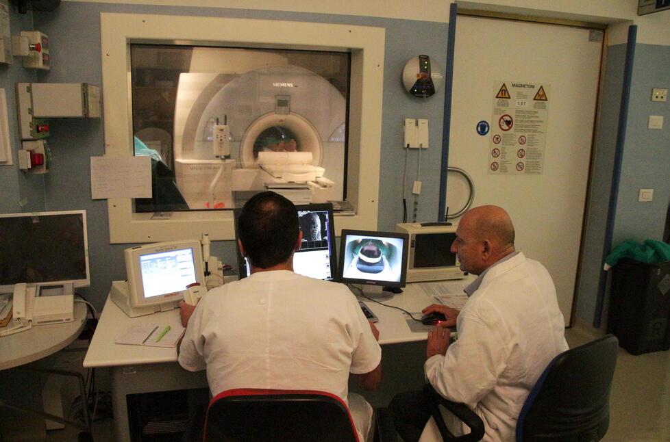 Ospedale Versilia, dal 2018 sono “scomparsi” 54 radiologi. E mancano anestesisti, cardiologi e ortopedici 