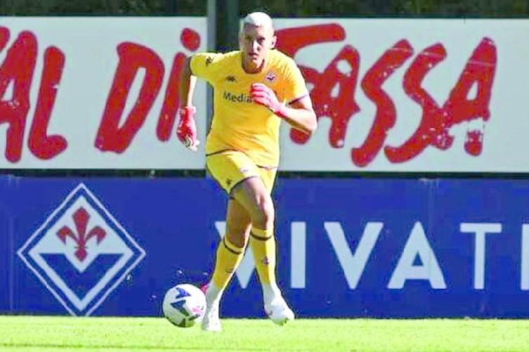 
	Gollini, portiere viola

