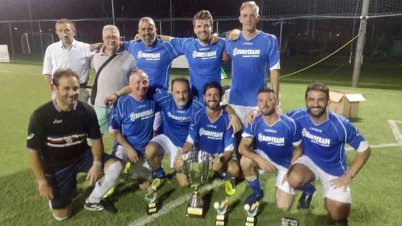 
	La squadra delle Vecchie Glorie

