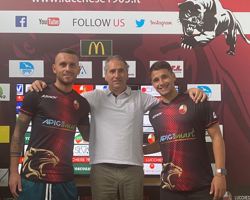 A sinistra Domenico Franco al centro il diesse Daniele Deoma e a destra l’interno Antonio D’Alena ex Imolese e giovanili del Torino