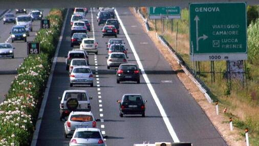 Viareggio, lavori sull'autostrada: chiuse le rampe dello svincolo - Ecco gli orari 