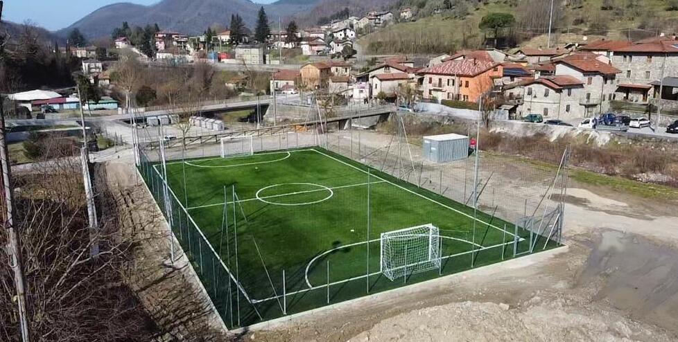 Il campo da calcio di Minucciano