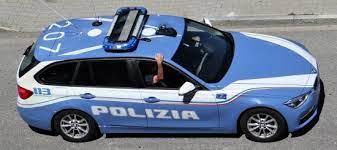 Camionista ruba gasolio da tir di collega che dorme, arrestato