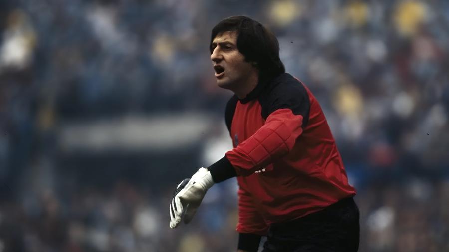 Addio a Garella, il portiere che parava con i piedi