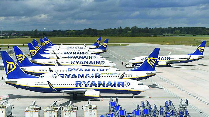 Ryanair, addio ai voli a 10 euro. O’Leary: colpa del caro energia 