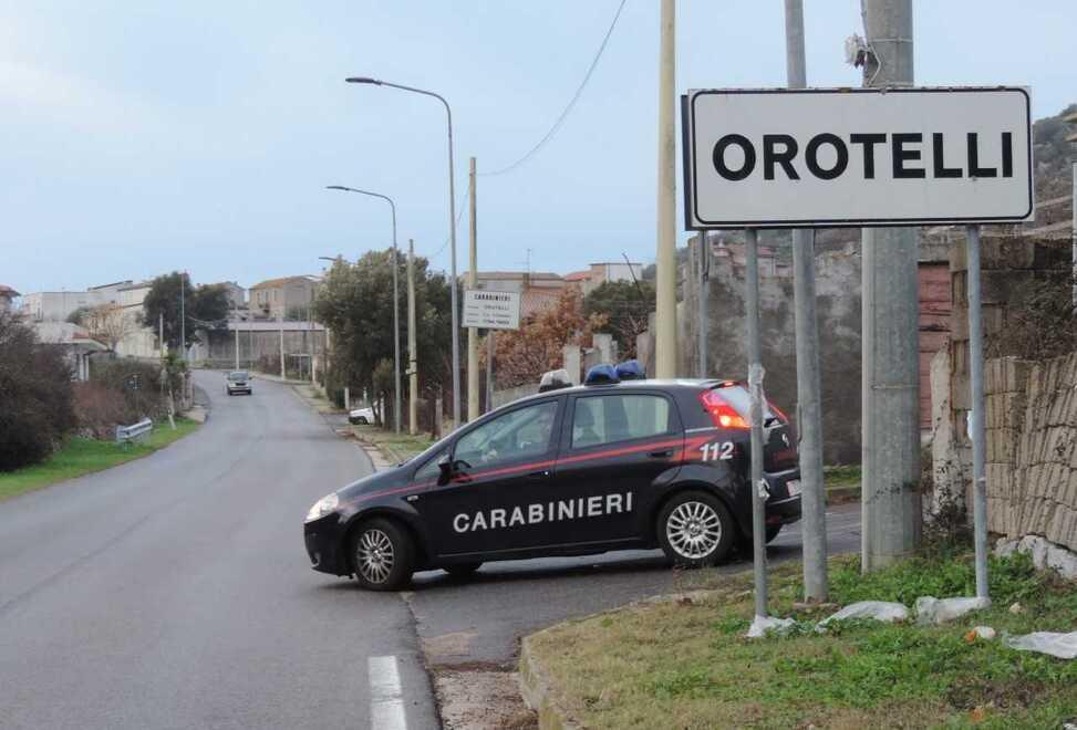 Allevatore ferito all’addome, è giallo sul suo racconto 