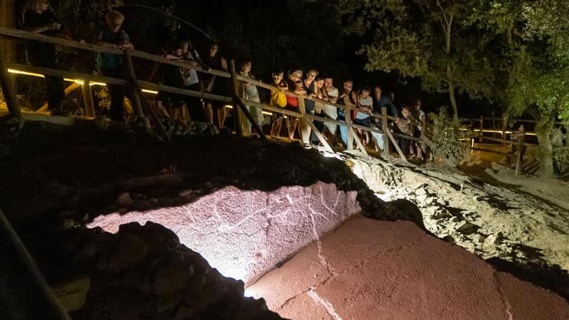 Le pietre della chiesa crollata a fine Medioevo saccheggiate per realizzare le case a Ghizzano