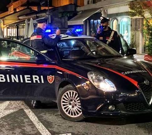 Maxi-blitz venerdì sera nel cuore della “movida” a Marina di Carrara