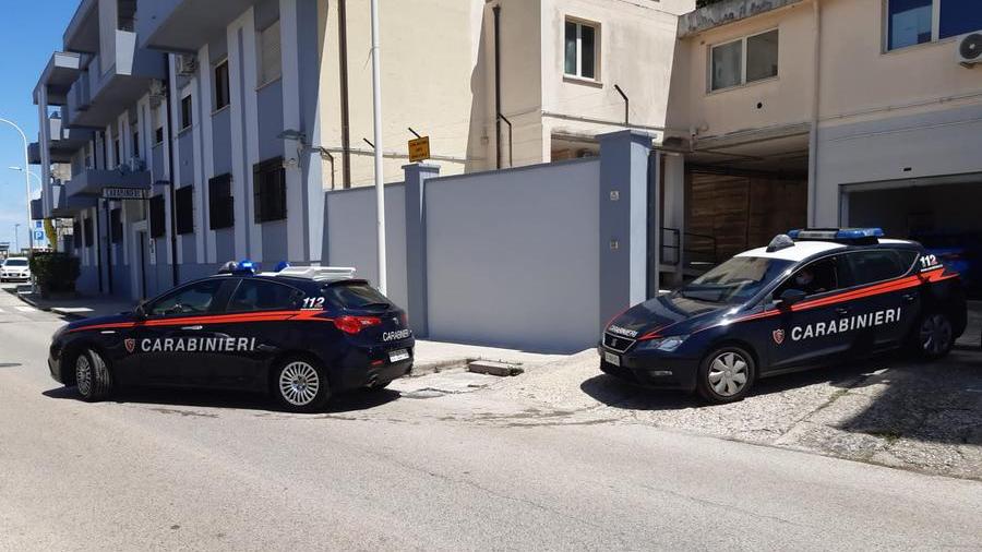 Spacciavano droga anche ai ragazzini, blitz dei carabinieri a Bonorva: 3 arresti