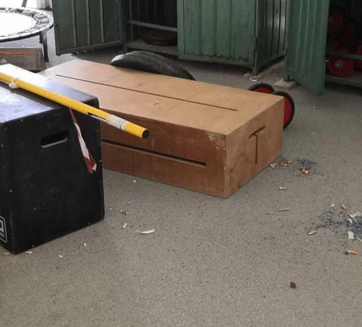 Castelfranco. Hotel centro atletica: «Vodka e sigarette e c’è chi resta a dormire» 
