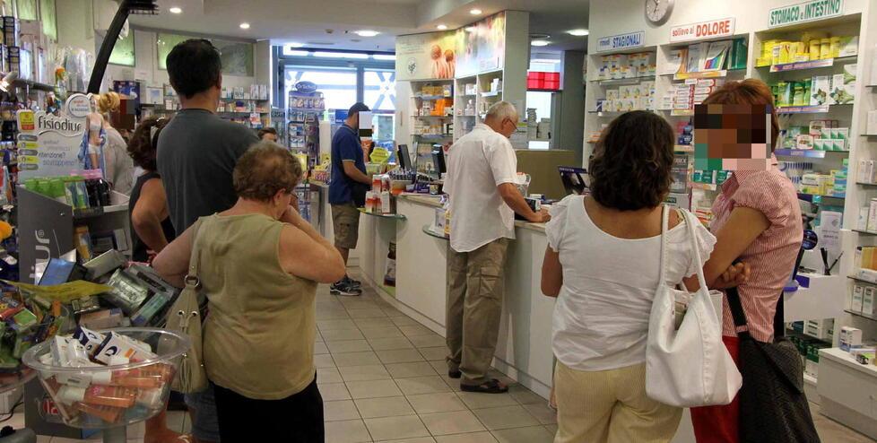 Farmacie chiuse a Ferragosto, soltanto due di turno