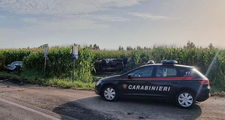 Arborea, scontro fra un’auto e un furgone: muore un giovane di 35 anni, altri due gravissimi